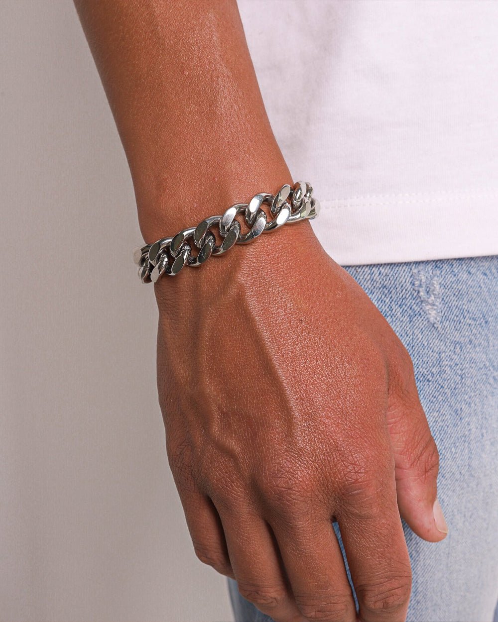 CLEAN CUBANA BRACELET. - 12MM WHITE GOLD