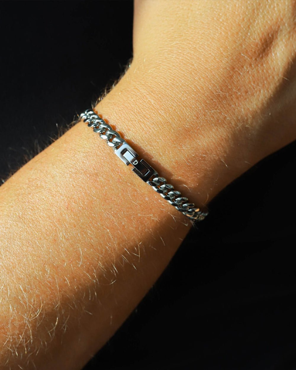 CLEAN CUBANA BRACELET. - 6MM WHITE GOLD