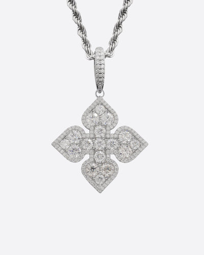 MOISSANITE WHITE CLOVER PENDANT. - WHITE GOLD